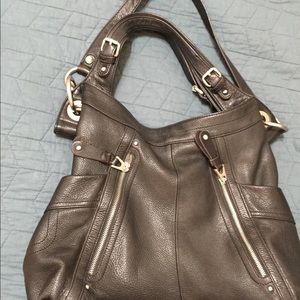 B Makowsky black purse